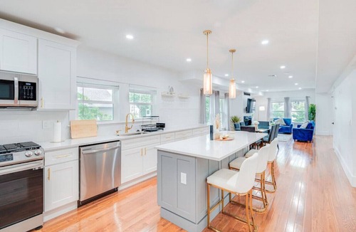 Milton House | Charming Milton Escape- Blue Hills Reservation