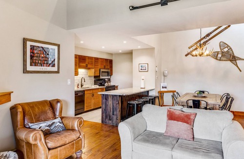 Steamboat Springs Ski Chalet | Charming mountain condo with great views, sauna, pool, and hot tub