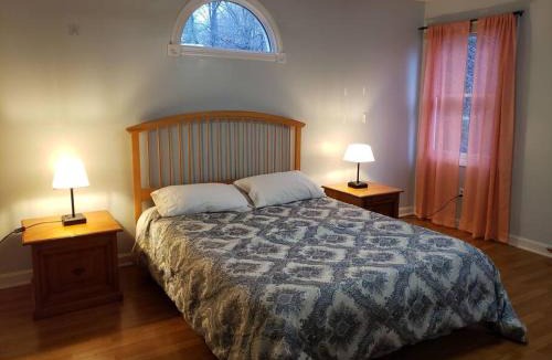 Cheshire House | Charming Mountain View Home - Hiking Trail Waterfall Skiing