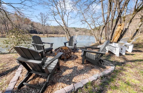 Murphy House | Charming Murphy House with Deck & River Views!