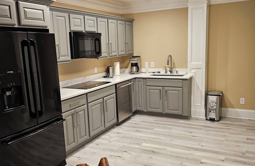 Denver House | Charming,peaceful 2-bedrooms house in gated area in Denver with activities, AC