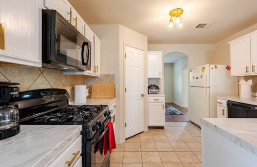 Buda House | Chic, Comfortable Home Steps from SXSW Fun