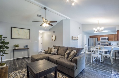 Anderson Mill West House | Chic, Modern and Comfortable Ranch House in Cedar Park