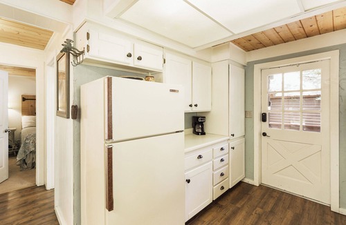 Durango Cabin | Classic Colorado Cabin on the Florida River - 20 Minutes to Downtown Durango