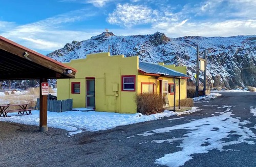 Del Norte House | Close proximity to open space trails, skiing, gravel biking, fishing and more