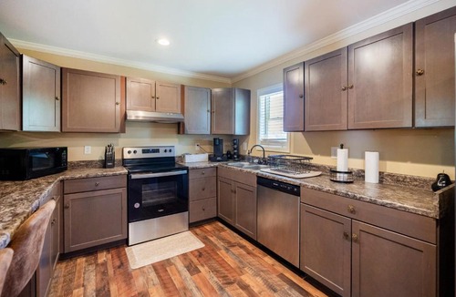 Shannon House | Comfortable 3BR Retreat Near Downtown Birmingham