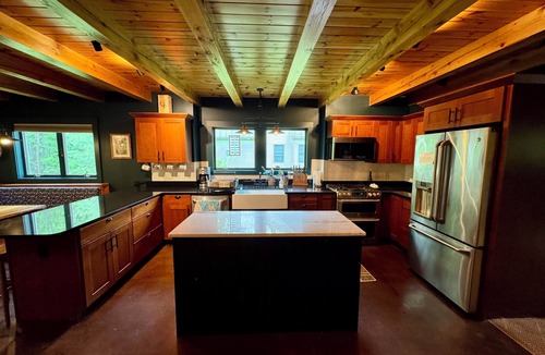 Carrabassett Valley House | Comfortable mountainside living w/large outdoor patio