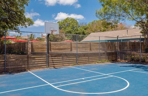 Milwood Apartment | Comfy 2BD Apt + King Bed - Cedar Park/North Austin