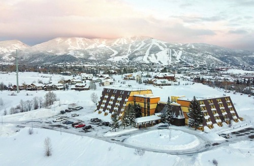 Steamboat Springs Apartment | Condo-Style Studio in Cozy Resort w/Heated Pool, Sauna & Scenic Mountain Views!