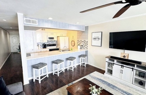 Walden on Lake Conroe Condo | Conroe Waterfront Retreat & Luxury Resort Setting