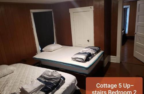 Eckman House | Cottage 5 Duplex in Eckman ATV Fun and Rentals!