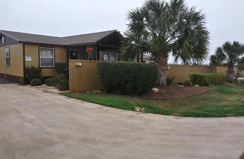 Cotulla Hotel | Cotulla Homes
