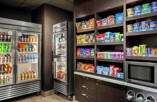 Evansville Hotel | Courtyard by Marriott Evansville East