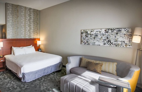 Norman Hotel | Courtyard by Marriott Norman