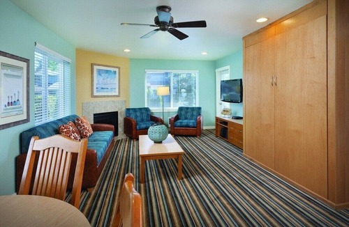 Birch Bay Condo | Cozy 2-bedroom condo with AC in fabulous Birch Bay