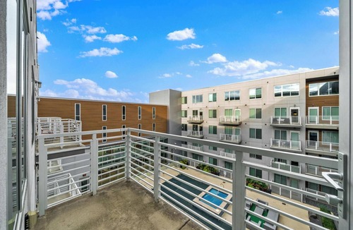 Grandview Heights Apartment | Cozy 3 Bedroom Centrally Located