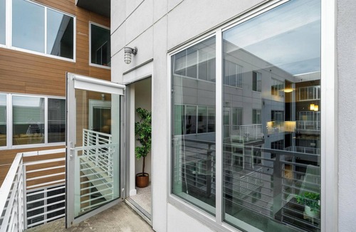 Grandview Heights Apartment | Cozy 3 Bedroom Centrally Located
