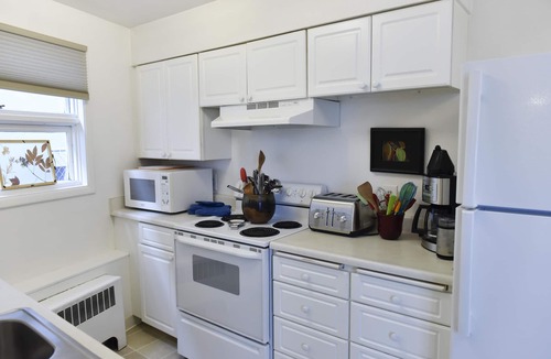 Downtown Juneau Apartment | Cozy 3 Room Studio apartment in Downtown Juneau