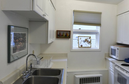 Downtown Juneau Apartment | Cozy 3 Room Studio apartment in Downtown Juneau