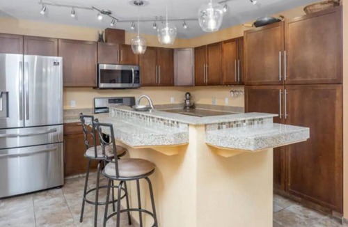 Midtown Anchorage House | Cozy Anchorage Home w/Deck, Backyard Near Airport & Downtown