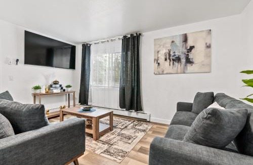 Spenard Apartment | Cozy Anchorage Retreat Near Airport & Downtown