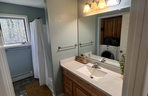 Butte Cottage | Cozy Cottage Tucked back with an Amazing View of Pioneer Peak!