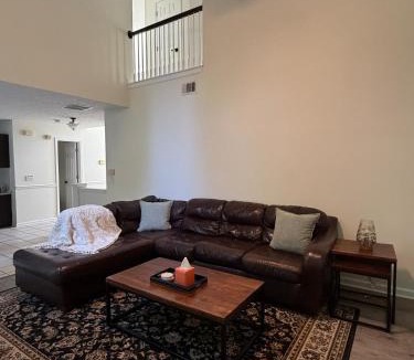 Suwanee House | Cozy modern Mediterranean haven, 1 King 2 Queens