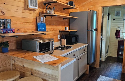 Post Falls Cabin | Cozy Mountain Tiny Home