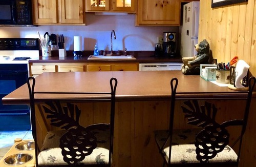 Peak 8 Condo | Cozy Ski Condo at Peak Eight