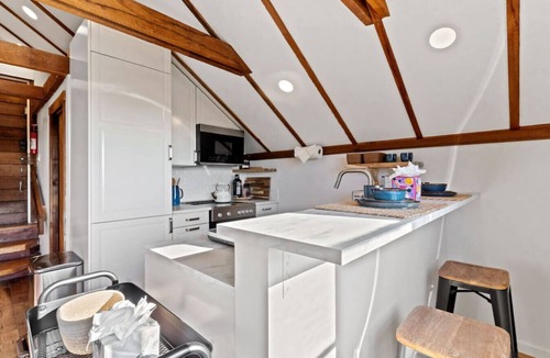 Berkeley Hills Apartment | Cozy studio in North Berkeley