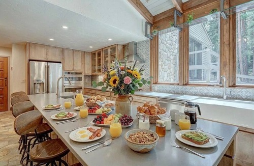 Blue River House | Creekside Chateau🌊Private Waterfall & Creek⛷Breck 🤑 $ZERO Cleaning & Pet Fees