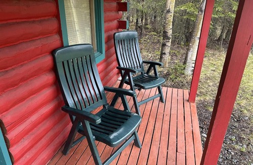 Cohoe House | Crooked Creek Cabin #3 Close to the Water - Studio
