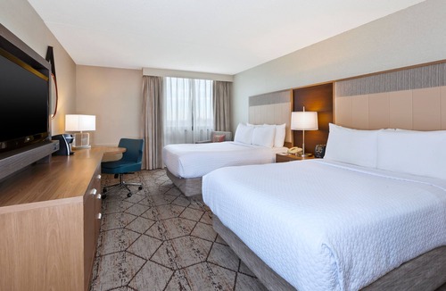 Columbus Hotel | Crowne Plaza Columbus North- Worthington by IHG