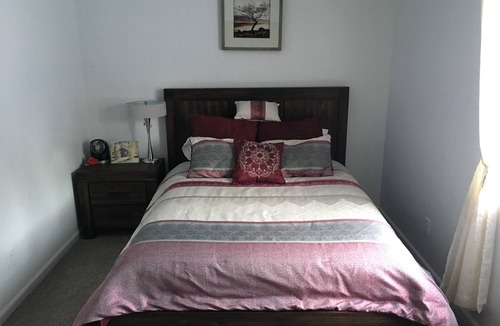 Palmer House | Cuddle Bear's - Sleepy Sleepy Cottage