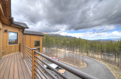 Timber Trail House | Custom 6 Bedroom/6 Bath TRUE Ski-in/Ski-out Home with the highest amenities!