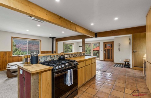 Durango House | Deck With Great Views, Hot Tub, A/C, Pet Friendly!