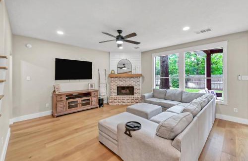 College Park House | Delta Mill Circle