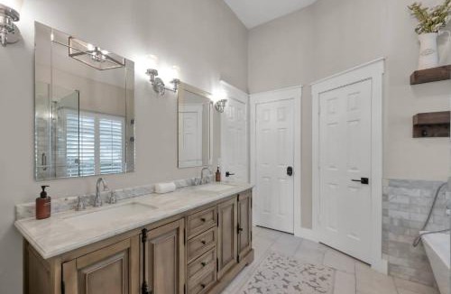 College Park House | Delta Mill Circle