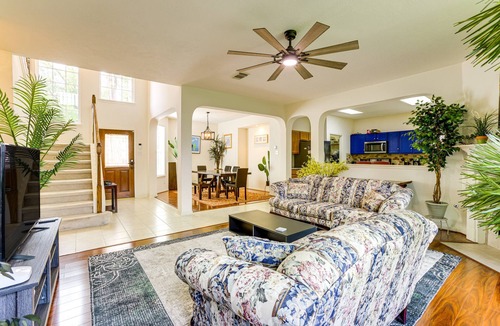 Spring House | Devonshire in Spring 4BR, 2.5BA home in quiet, tree lined, peaceful neighborhood