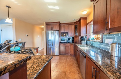 Dillon Beach House | Dillon Beach! Sun, Surf, & Amazing Views! HtTb GmRm PupOK WiFi~Tide Pool