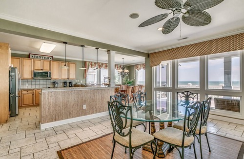 Long Bay Estates House | 🌴Direct Beachfront w/Stunning Views | Private Pool + Hot Tub | The Palms