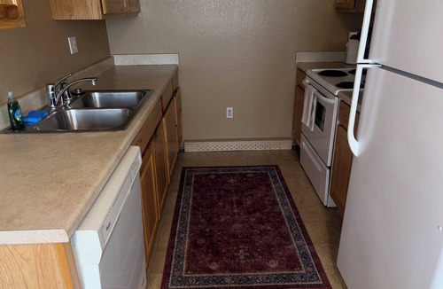 University Area Apartment | Dog Friendly Apartment In UMED District