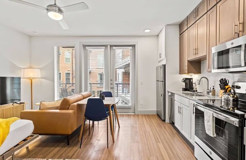 Waller Creek District Hotel | Downtown Austin Stay | 2 Units | Near Austin Convention Center & Dining