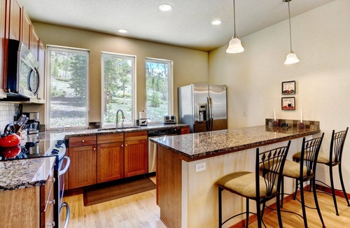 Rendezvous House | Downtown WP Chalet 68 I Great Views I Bunk Room I Discounted Attractions