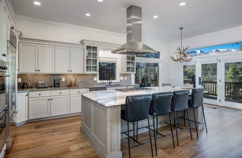The Highlands House | Dyer Trail Long Stay: Spacious Home w/Mountain Views