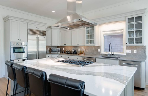 The Highlands House | Dyer Trail Long Stay: Spacious Home w/Mountain Views