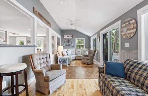 Acton House | Eagle's Landing Private Dock Dog Friendly