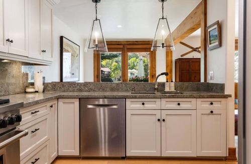 Eagle-Vail House | EagleVail Home on Golf Course - Private Hot Tub