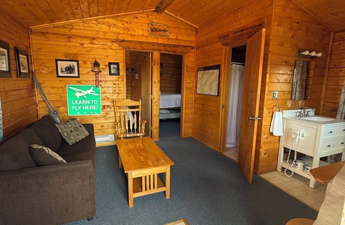 Healy Cabin | Earthsong Lodge - Two Bedroom Cabin