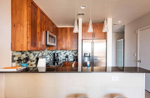 Central East Austin Apartment | East Downtown - Little East Austin Gem